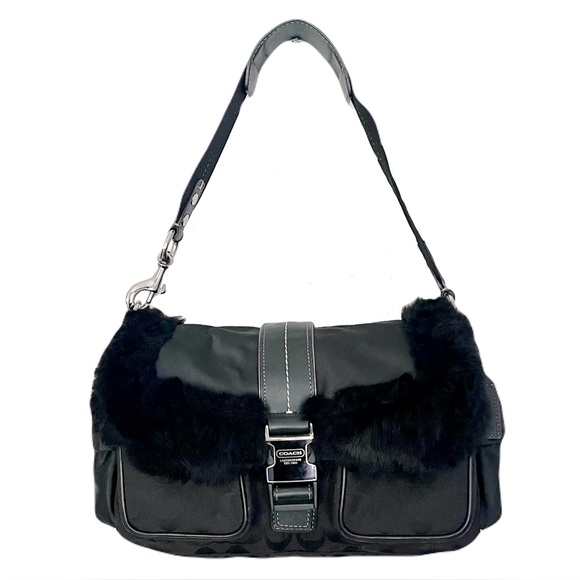 Vintage Y2K Coach Black Signature Ski Pocket Rabbit Fur-Trimmed Shoulder Bag - Picture 1 of 11